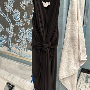 Black Midi Dress - Perfect for date night or as cocktail party